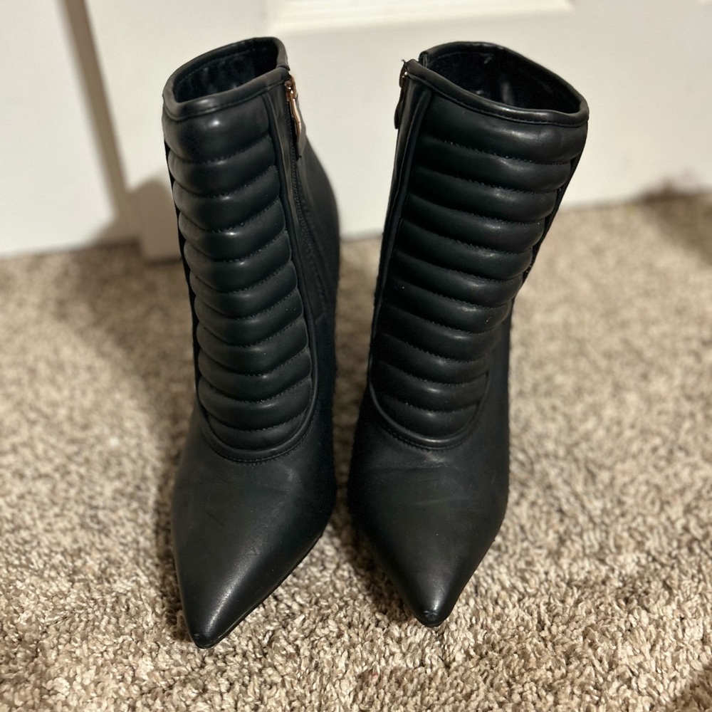 Exotic Style Ankle Boots - Picture 2 of 6